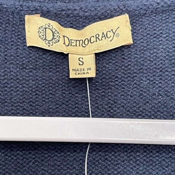 Democracy Girlfriend Alpaca Blend Cardigan Office Career Preppy Size Small NWT - Picture 6 of 7